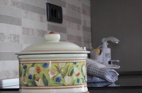 Kupjak House | The cozy vacation home offers a hot tub and peace.