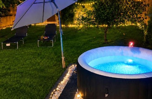 Timisoara Villa | The Green House - Jacuzzi & Garden Escape