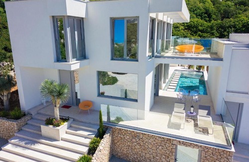 Baska Villa | The Oscar