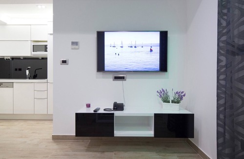 Duce Apartment | The Seasons Residence - Vis