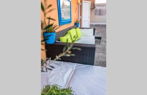 Plisac Apartment | The Spot - Rooftop in the city centre + Parking