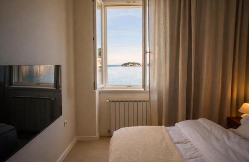 Vis Apartment | The Wave Seafront Apartment Vis