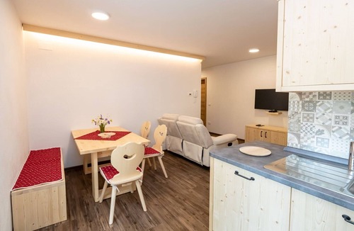 Ukanc Apartment | The Woodland Nook Apartments Bohinj - Two Bedroom Apartment with Balcony