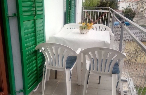 Turanj Apartment | Three bedroom apartment with terrace and sea view Turanj, Biograd (A-364-a)