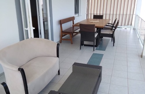 Drace Apartment | Three bedroom apartment with terrace and sea view Drače, Pelješac (A-25422-a)