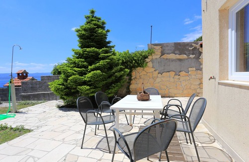 Marusici Apartment | Three bedroom apartment with terrace and sea view Marušići, Omiš (A-1024-a)