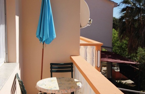 Privlaka Apartment | Three bedroom apartment with balcony Privlaka, Zadar (A-5747-c)
