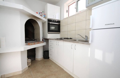 Smokvica Apartment | Three bedroom apartment with a swimming pool Smokvica, Korčula (A-9161-a)