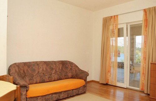 Lumbarda Apartment | Three bedroom apartment near beach Korčula (A-4407-a)