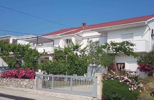 Ljubac Apartment | Three bedroom apartment with terrace and sea view Ljubač, Zadar (A-6141-a)