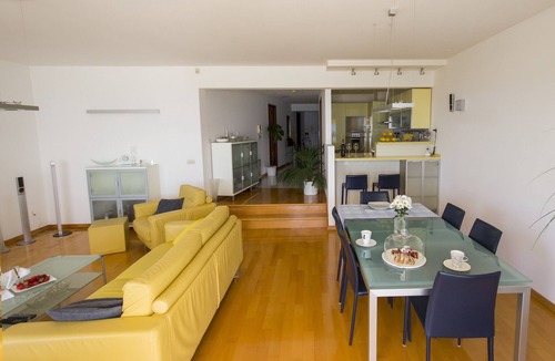 Znjan Apartment | Three bedroom apartment with terrace and sea view Split (A-14351-a)