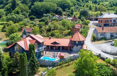 Lepoglava House | Three Bedroom Villa with Outdoor Pool