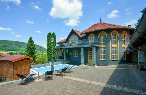 Lepoglava House | Three Bedroom Villa with Outdoor Pool
