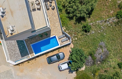 Vodice Villa | Three Bedroom Villa with Outdoor Swimming Pool