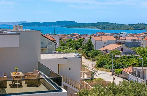 Vodice Villa | Three Bedroom Villa with Outdoor Swimming Pool