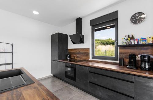 Visnjan Villa | Tola