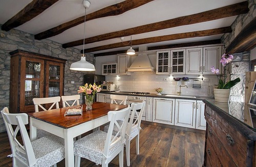 Buzet Villa | Traditional Istrian stone house with large pool