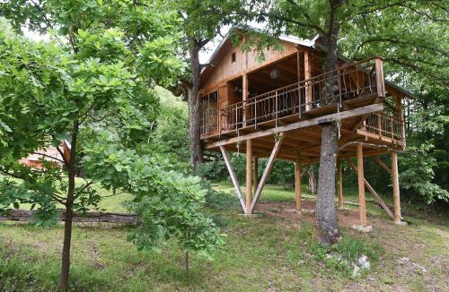 Cvetkovic Cabin | Treehouse Resnice -Mrežnica
