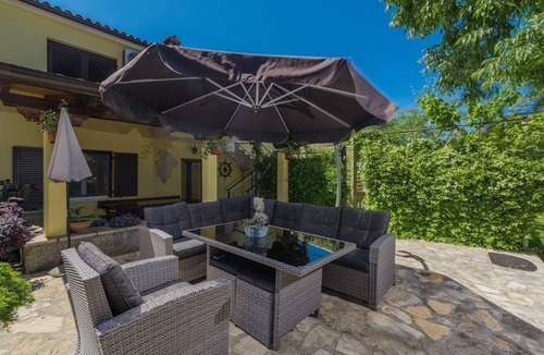 Porec Apartment | Triple Room Sauko - Maslina with Balcony in Poreč