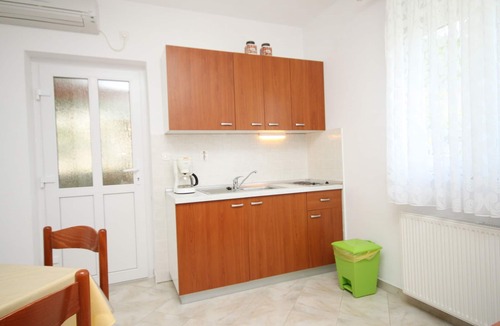 Obrs Apartment | Two bedroom apartment with terrace Mošćenička Draga, Opatija (A-2327-b)