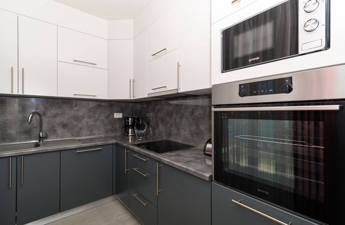 Seget Donji Apartment | Two bedroom apartment with terrace and sea view Trogir (A-18879-a)