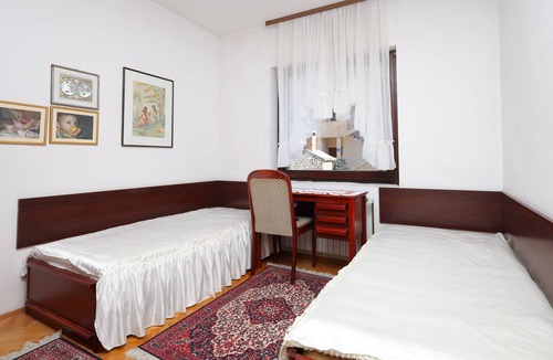 Baska Voda Apartment | Two bedroom apartment with terrace Baška Voda, Makarska (A-21337-a)