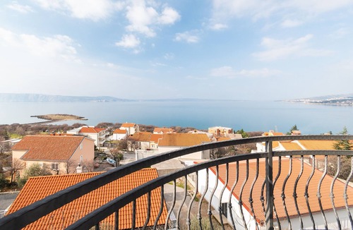 Klenovica Apartment | Two bedroom apartment with terrace and sea view Klenovica, Novi Vinodolski (A-20556-b)