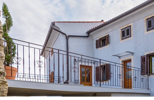 Pican Other | Two-bedroom apartment A2 with shared pool in Central Istria