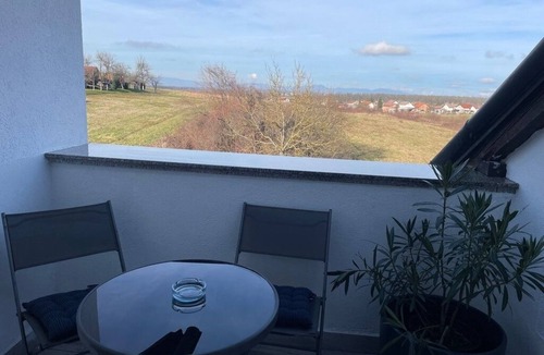 Karlovac Apartment | Two bedroom apartment with terrace Karlovac (A-22056-a)