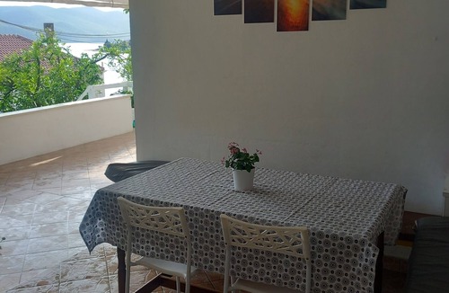 Kuciste Apartment | Two bedroom apartment near beach Kučište, Pelješac (A-12832-a)
