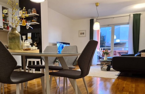 Gorinka Apartment | Two bedroom apartment with balcony, wifi, free parking.