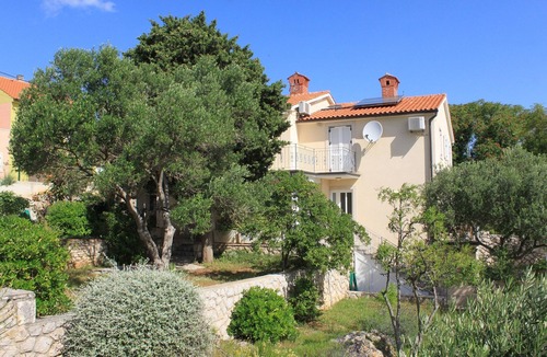 Nerezine Apartment | Two bedroom apartment with terrace Nerezine, Lošinj (A-2518-b)