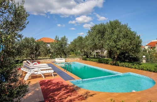 Nevidane Apartment | Two bedroom apartment with terrace and sea view Neviđane, Pašman (A-18054-a)