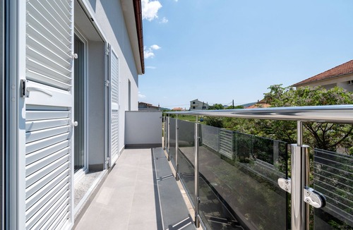 Nevidane Apartment | Two bedroom apartment near beach Neviđane, Pašman (A-323-a)
