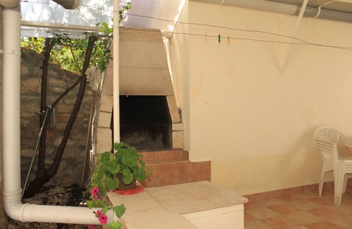Veli Rat Apartment | Two bedroom apartment near beach Veli Rat, Dugi otok (A-437-b)