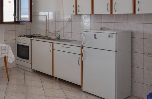 Kustici Apartment | Two bedroom apartment near beach Kustići, Pag (A-6353-a)