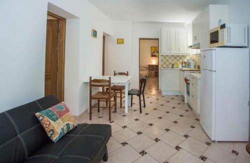 Brulo Apartment | Two-Bedroom Apartment in Porec V