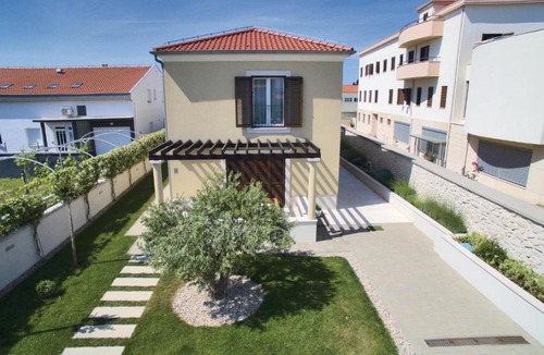 Zadar Apartment | Two-Bedroom Apartment in Zadar