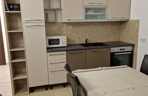 Mundanije Apartment | Two Bedroom Apartment Lidija A2 Yellow in Palit