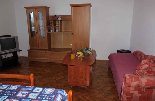 Malinska-Dubasnica Apartment | Two-Bedroom Apartment Malinska near Sea 1