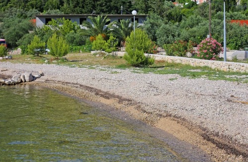 Brijesta Apartment | Two bedroom apartment near beach Brijesta, Pelješac (A-10223-c)