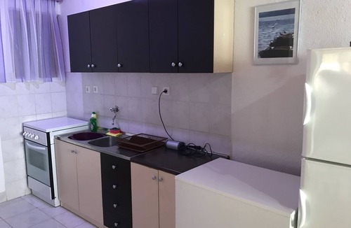 Gdinj Apartment | Two bedroom apartment near beach Cove Pobij (Hvar) (A-5712-b)