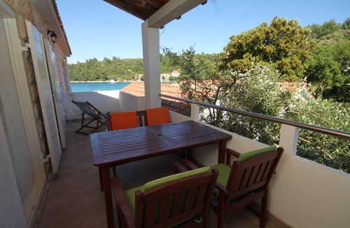 Scedro Apartment | Two bedroom apartment near beach Cove Karkavac - Šćedro, Hvar (A-8801-d)