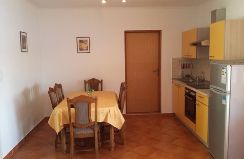 Supetarska Draga Apartment | Two bedroom apartment near beach Supetarska Draga - Gornja (Rab) (A-2016-d)