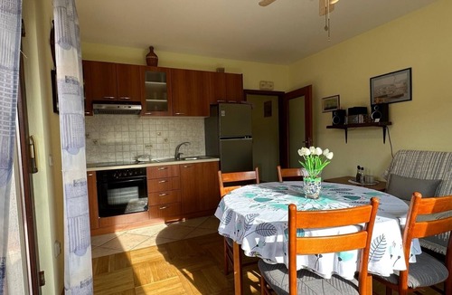 Bozava Apartment | Two bedroom apartment with terrace and sea view Božava, Dugi otok (A-23903-a)