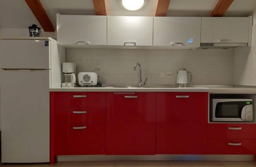 Ljubac Apartment | Two bedroom apartment with balcony and sea view Ljubač, Zadar (A-6244-c)