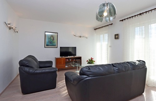 Smrika Apartment | Two bedroom apartment with balcony and sea view Šmrika, Kraljevica (A-5508-a)