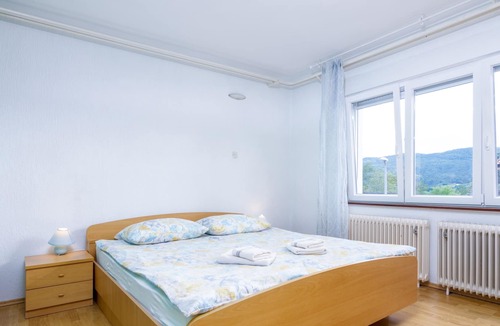Sveti Martin Apartment | Two bedroom apartment with terrace Buzet, Central Istria - Središnja Istra (A-17562-a)