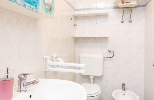 Sveti Martin Apartment | Two bedroom apartment with terrace Buzet, Central Istria - Središnja Istra (A-17562-a)