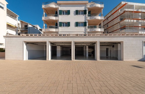 Tucepi Apartment | Two bedroom apartment with balcony and sea view Tučepi (Makarska) (A-3193-j)